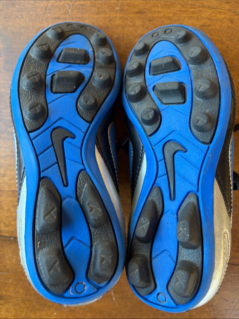 Nike Cleats Toddler Sz 11 - Picture 8 of 10